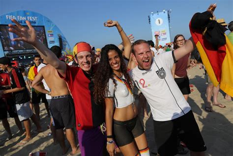 World Cup Hottest Fans Photos Hottest Fans Of The 2014 World Cup