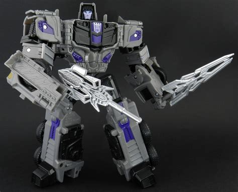 Tfws Combiner Wars Motormaster In Hand Gallery Transformers News