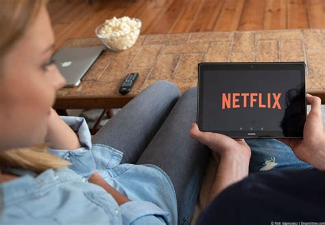 7 Top Netflix Series To Binge Watch When Youre Bored Watchtvabroad
