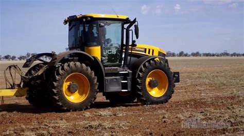 Jcb 4220 Tractor Review Farms And Farm Machinery Youtube