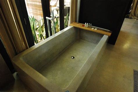 How to make a concrete bathtub shower. Hot concrete tub | Concrete bathtub, Small bathroom, Tub