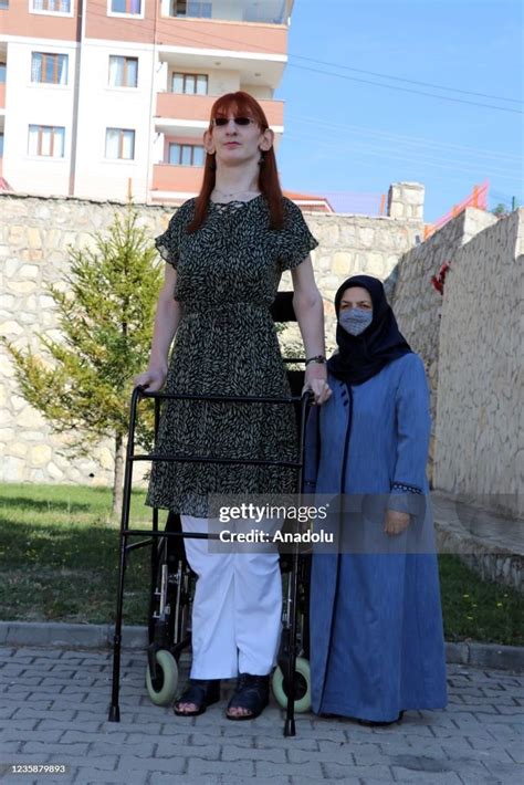 24 year old turkish woman rumeysa gelgi who stands 215 16 news photo getty images