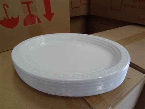 Plastic Oval Plates 11 Inch Pack Of 50 Available From Access Direct