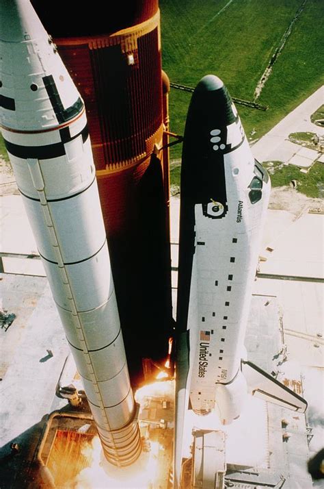 1st Launch Of The Orbiter Atlantis On 3 Oct 1985 Photograph By Nasa