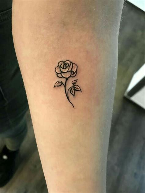 Small rose tattoos are becoming hugely popular for their versatility in style and placement. Latest collection tattoo designs for girls | Small rose ...
