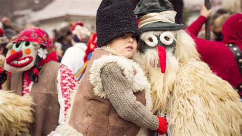 Tradiții și Obiceiuri Românești De Crăciun Ce Se Spune Că E Bine Să