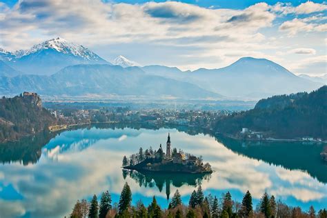 In the moderate zone the highest monthly precipitation (up to 15 inches 381 mm) occurs in spring and autumn, and the highest temperatures (often rising above 80 °f 27 °c) occur. Lake Bled - travel with your group to Slovenia