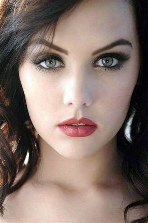 Obviously Have To Be A Woman I Hope You Like My Collection Most Beautiful Eyes Gorgeous Eyes