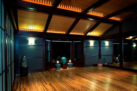 16 Tranquil Yoga Room Designs That Will Motivate You To Workout