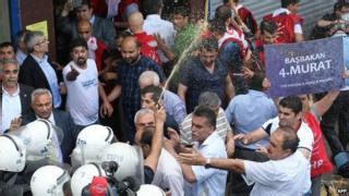 Turkey Police Clash With Istanbul Gezi Park Protesters BBC News