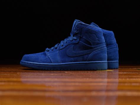 Who Picked Up A Pair Of The Air Jordan 1 High Blue Suede •