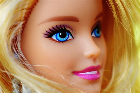 Barbie Life In Plastic It’s Fantastic Smoothee