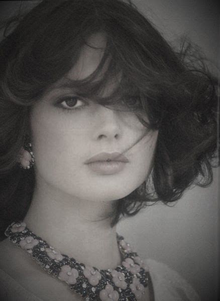 Universal Beauty Simply Stunning Isabella Rossellini Daughter Of