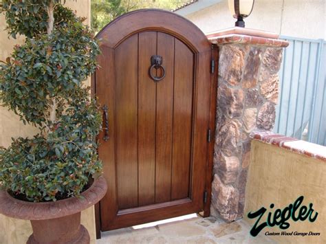 another side gate idea | For the Home | Pinterest | Side gates and Gate