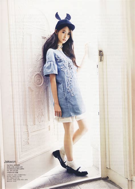 Snsd Yoona Ceci Magazine Pretty Photos And Videos Of Girls Generation