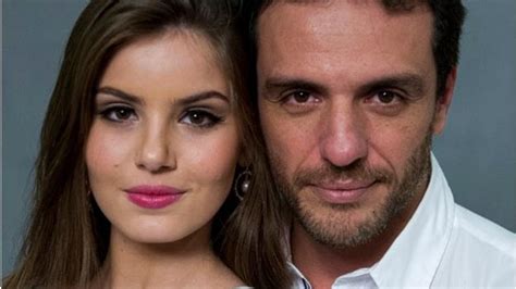 Camila Queiroz E Rodrigo Lombardi Abrem O Jogo Sobre Verdades Secretas Youtube