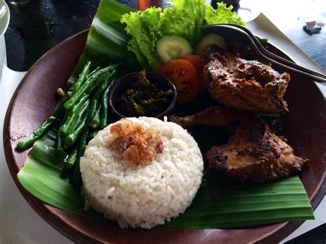 Yuk coba deh resep sambal ayam bakar spesial. Ayam bakar sambal ijo - Picture of SAWA, Ngaglik - TripAdvisor