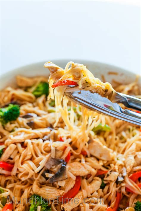 30 Minute Rice Noodle Chicken Stir Fry Recipe Munchkin Time