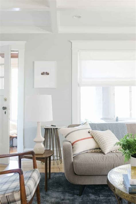 Paint Colors For Living Rooms With White Trim Cabinets Matttroy