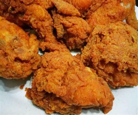 Ayam goreng sangat populer sehingga sering kali selalu menjadi bagian. Cara Masak Ayam Goreng Rangup Ala Restoran.