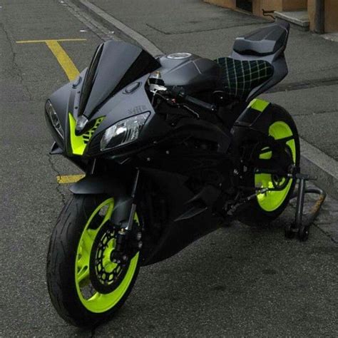 Shopping for parts find parts for your bike: Perfect Color Combination For Motorcycle | hobbiesxstyle