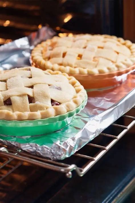 Baking Two Pies Evenly At Once Must Know Tips For Oven Use Baking Nook Dessert Recipes And