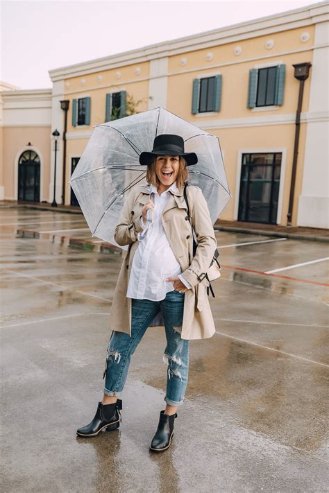 A Rainy Day Outfit Uptown With Elly Brown