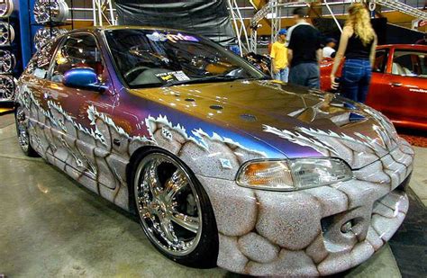 Pick The Most Eye Catching Paint Design Art For Your Car