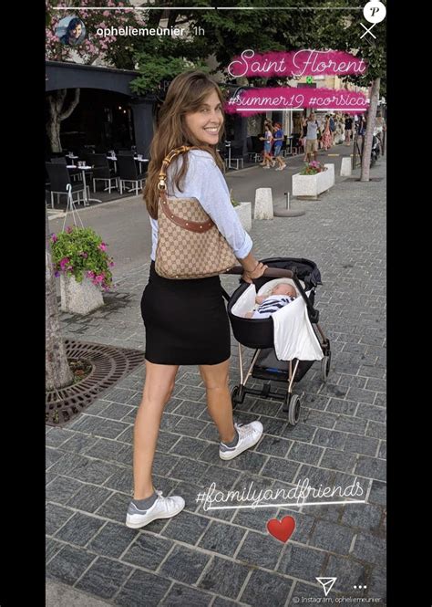 ophélie meunier maman jolie photo avec bébé en corse purepeople