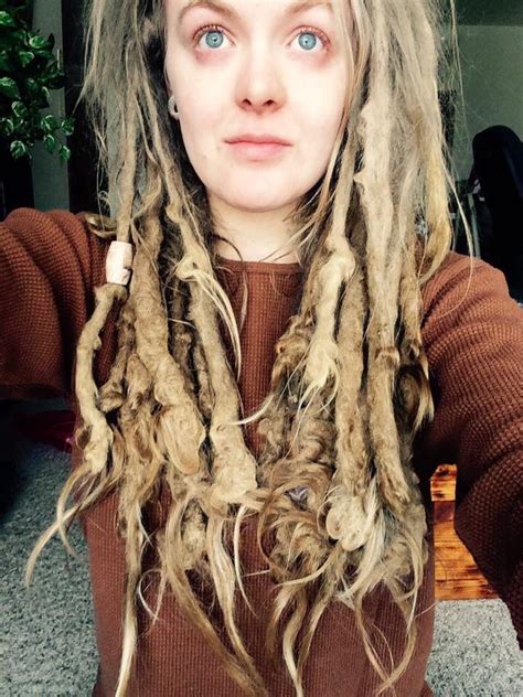naturelover from youtube go follow her hippie dreads beautiful dreadlocks white girl dreads