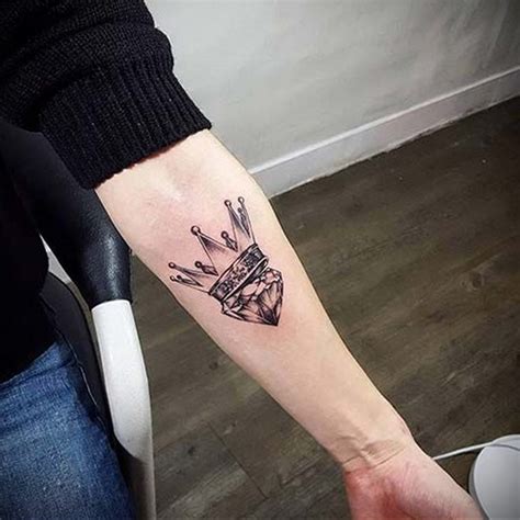 Маленькие татуировки для мужчин со смыслом идеи и описание tattopic ru