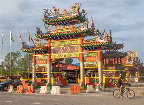 Hi, i am thinking about taking a taxi from kl airport to penang island we are a family of four we have used taxi from bkk to hua hin about the same journey time air asia return flights to penang start as low as £12 per person. Cycling Malaysia from KL to Penang 5 Day Itinerary ...