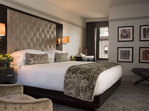Luxury Hotel Style Bedroom Historyofdhaniazin95