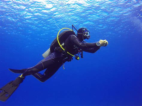 Is Scuba Diving Dangerous Know The Risks Involved