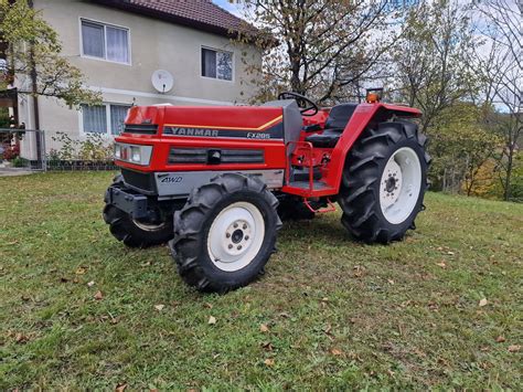 Vând Tractor Japonez Yanmar Fx285 4x4 Petrosani • Olxro