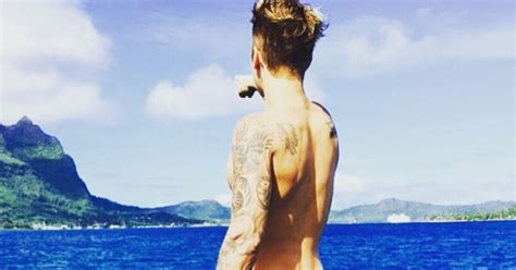 Justin Biebers Naked Butt Picture Turn Around Justin Or Oh Please