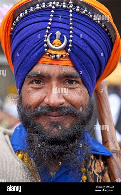 Sikh Turban Fotos Und Bildmaterial In Hoher Auflösung Alamy