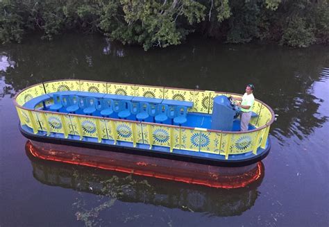 City Unveils New Design For River Walk Barges | The Daily