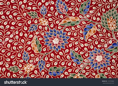 To my surprise, there were not many online websites available that actually sold traditional indian clothing in singapore and malaysia, even though there are several indians living in these two countries. Red And Blue Batik Pattern Become Famous Traditional ...