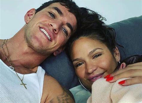 Cassie And Alex Fine Share Adorable Photos Of Baby Daughter Frankies First Christmas On The
