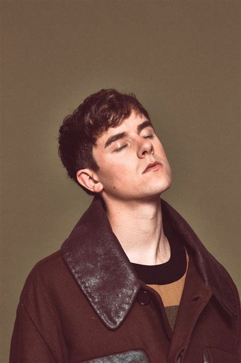 Franta este cel mai mare producator de vinuri din lume. Connor Franta | Poses, Face, Connor franta