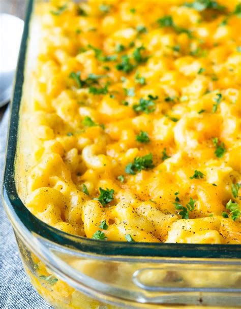 1 1/2 cups milk + up to 2 cups for gravy. Pioneer Woman Mac And Cheese (Comfort Food!) | Recipe ...