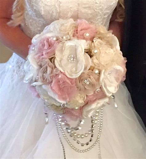 To return an item (excluding sample products), the item must be new, unused and in its original packaging. Custom wedding bouquet made for a friend. 2016 Laura A ...