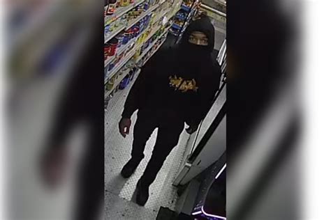 Philadelphia Police Department On Twitter Wanted Suspect For
