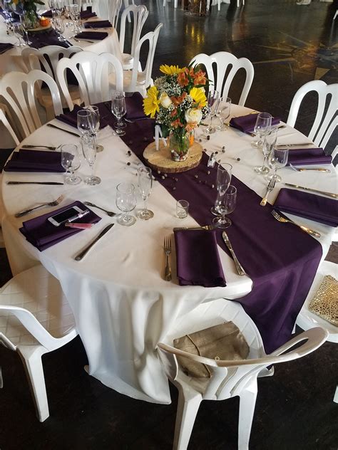 Ivory Table Linens With Eggplant Napkins And Runners Wedding Table