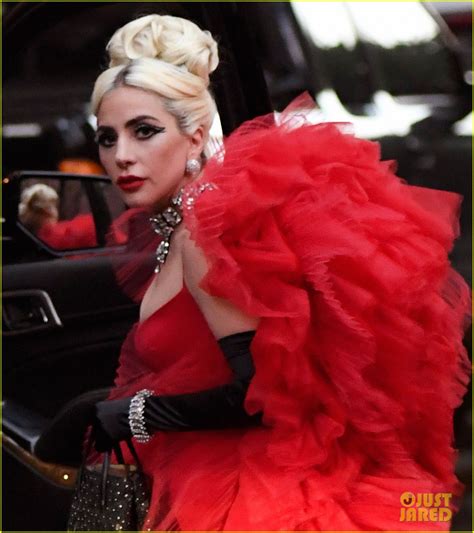 Lady Gaga Is Serving A Lewk In This Red Dress Photo 4090743 Lady