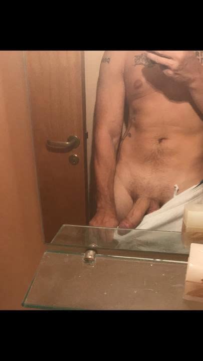 Omg He S Naked Uhgain Actor Juan Manuel Martino Plays On Instagram Omg Blog