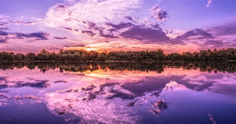 Sunrise Reflection On Lake Wallpaper Hd Nature 4k