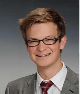 Roland sallai is 24 years old (22/05/1997) and he is 182cm tall. Dr. Sallai Imre | Ortopédiai Klinika