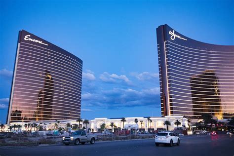 All Wynn And Encore Employees To Receive Pay During Closure Amid Virus